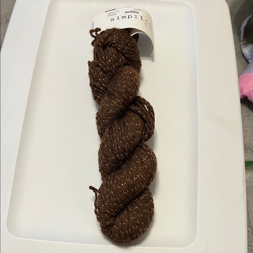 1 Skein of Simplicity by HiKoo